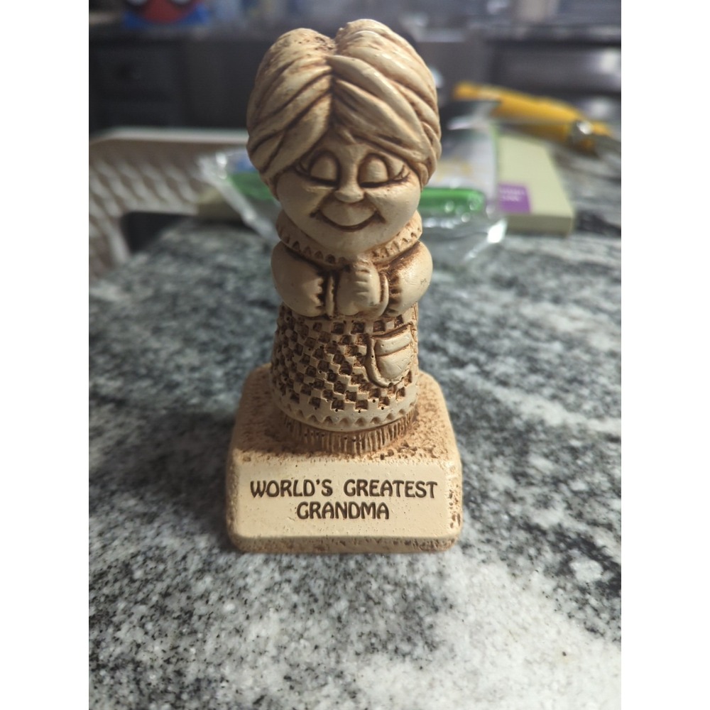 Vintage PAULA Figurine 1972 World's Greatest Grandma  Figurine MCM Kitchy